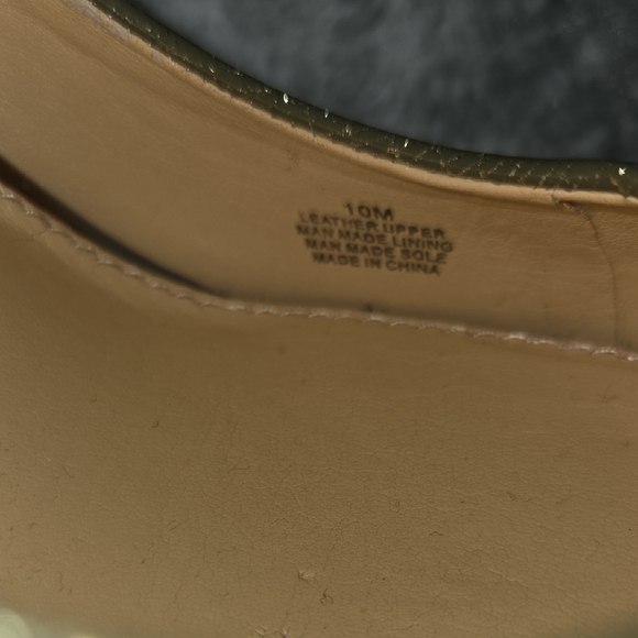 Gianni Bini Shimmering Olive Heels - Picture 4 of 4